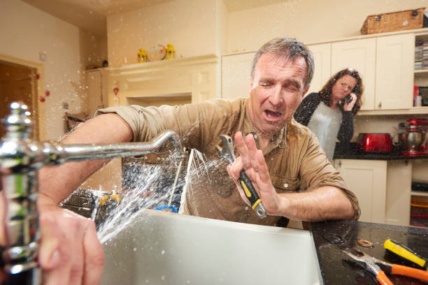 24/7 water damage repair in Carthage, MS